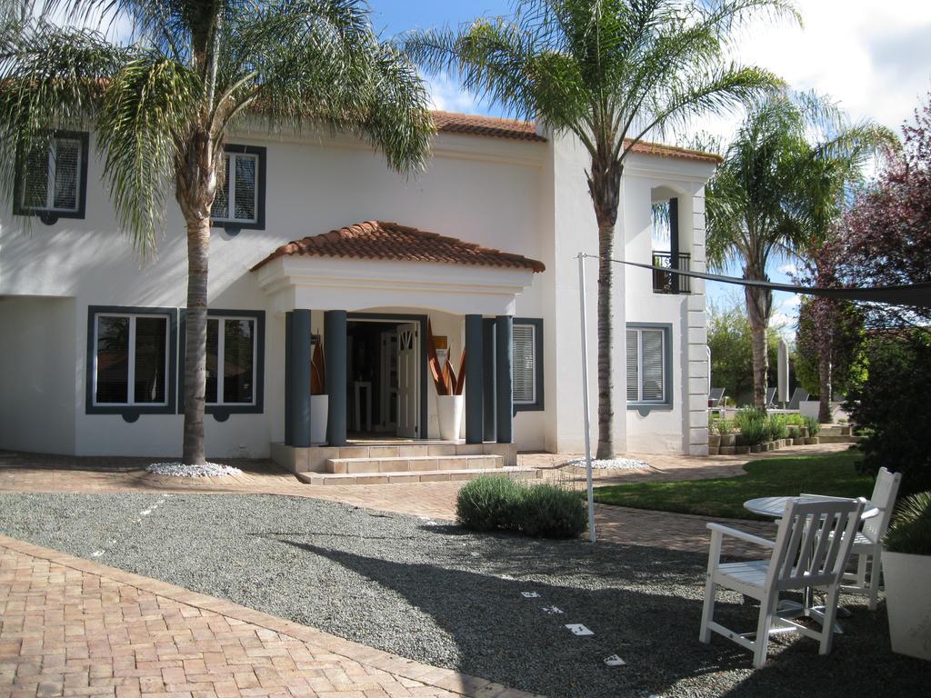 Pictures Guest House Boutique Hotel Oudtshoorn Exterior foto